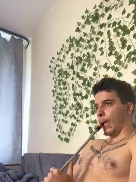 Cam4 Sex Chat of bravo_maestro