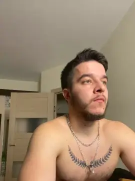 Cam4 Live Sex Cam of bravo_maestro