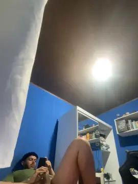 Cam4 Free Porn Cam of dayvid7