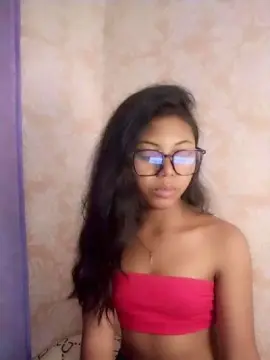 Cam4 Watch Live Sex Cams of Maella2