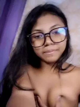 Cam4 Live Sex Cam of Maella2