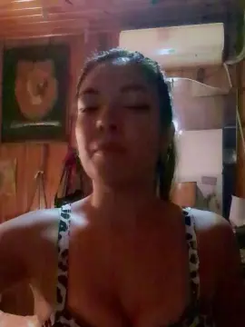 Cam4 Adult Webcam of Naaomii2026