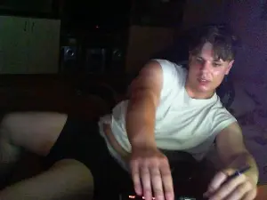 Cam4 Free Live Porn of kanewolf55