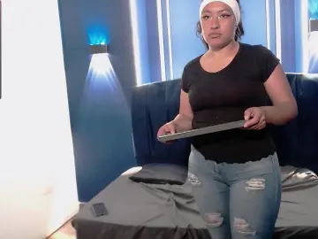 Cam4 Sex Chat of kataleyaa2_