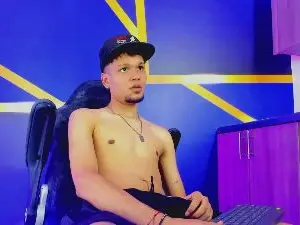 Cam4 Sex Cam of Lucas_hot_20