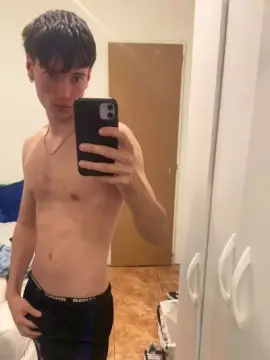 Cam4 Live Sex Cam of Nicolas9742