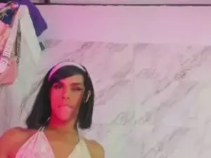 Cam4 Nude Webcam of estefani_robles