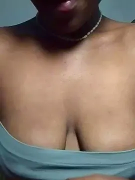 Cam4 Live Porn of Olivia