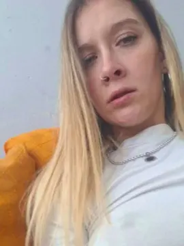 Cam4 Live Porn of Flortemptationn