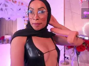 Cam4 Nude Webcam of JuliMorett
