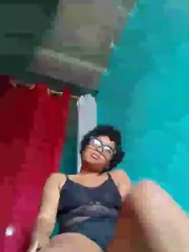 Cam4 Private Sex Chat of Mickah_r