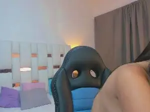Cam4 Watch Live Sex Cams of Nauthy_Nahomi