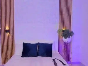 Cam4 Adult Video Chat of valeria_acosta_