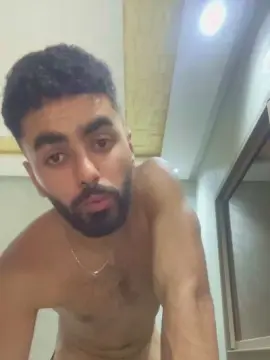 Cam4 Free Live Porn of AzanAkshan