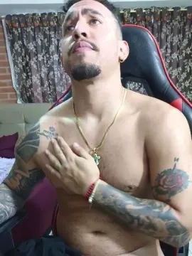 Cam4 Free Porn Cam of Im_massimo777