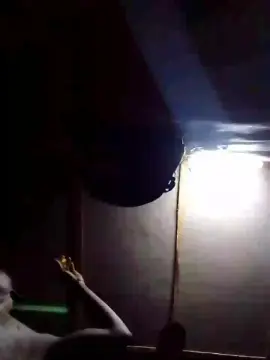 Cam4 Live Sex Cam of Cumhardick