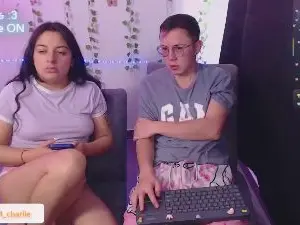 Cam4 Free Live Porn of TinaNCharlie