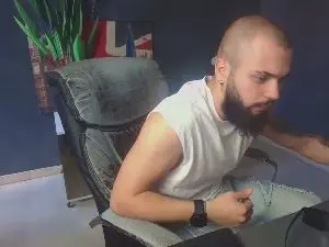 Cam4 Free Porn Cam of OscarWills