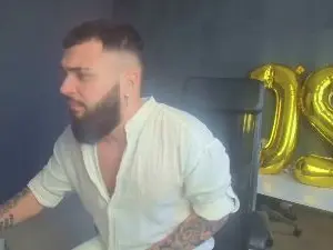 Cam4 Adult Video Chat of OscarWills