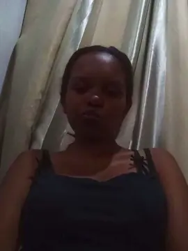 Cam4 Live Porn of gabrielie2