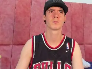 Cam4 Live Sex Cam of Lio_____