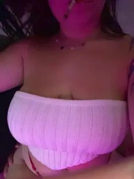 Cam4 Adult Webcam of rainhadafinesse