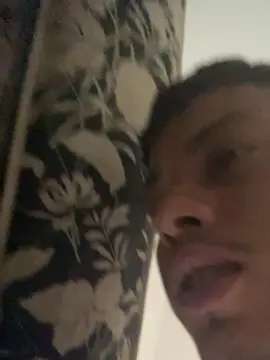 Cam4 Live Porn of Abingosto