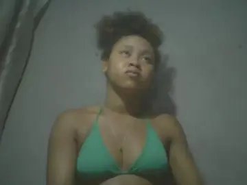 Cam4 Live Sex Cam of Clarette1