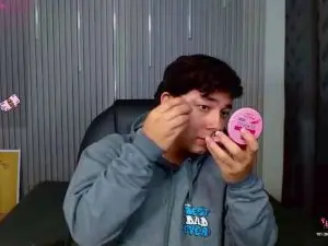 Cam4 Watch Live Sex Cams of Julian_Smith21