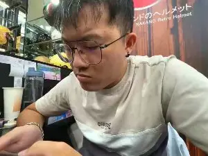 Cam4 Free Live Porn of lues_8970