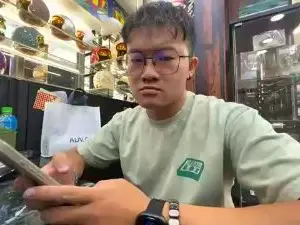 Cam4 Adult Video Chat of lues_8970