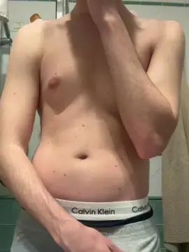 Cam4 Sex Chat of Riccardoooo2008