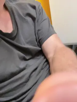 Cam4 Live Porn of Loulou8008