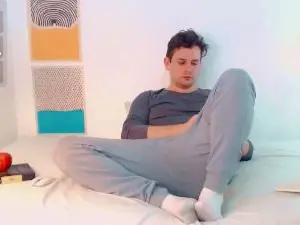 Cam4 Watch Live Sex Cams of Elio_520
