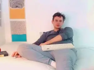 Cam4 Free Live Porn of Elio_520