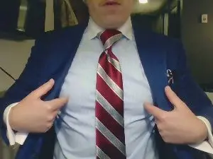 Cam4 Sex Chat of suitedfucker