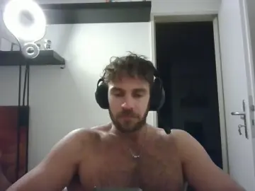 Cam4 Sex Cam of ALPHA_HUNK