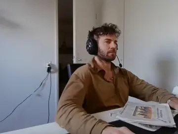 Cam4 Live Sex of ALPHA_HUNK