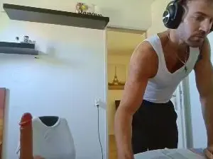 Cam4 Live Porn of ALPHA_HUNK