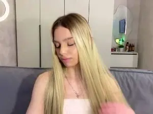 Cam4 Watch Live Sex Cams of IngridKoehn
