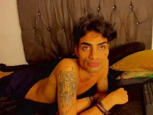 Cam4 Best Webcam of Hot_Latino_guys