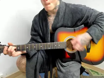 Cam4 Live Porn of Layneinchains