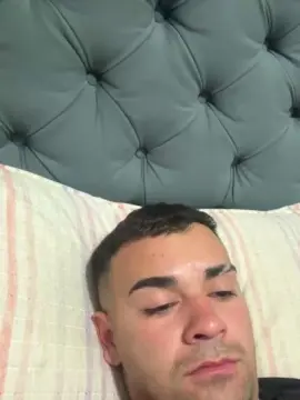 Cam4 Live Porn of gustavo2934