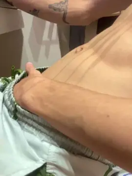 Cam4 Live Porn of Branquihogo