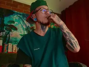 Cam4 Live Sex Cam of Nicom301