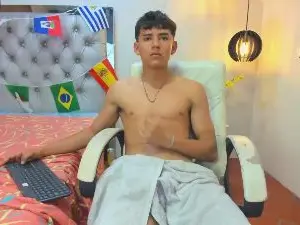 Cam4 Live Sex of Ryan_grayx