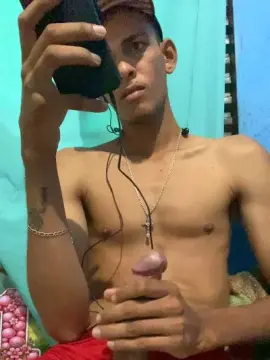 Cam4 Live Sex Cam of Dotadonovin19cm