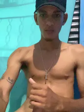 Cam4 Best Webcam of Dotadonovin19cm