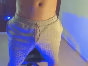 Cam4 Live Sex of Milo_31