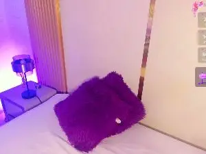 Cam4 Free Live Porn of EmmiHops